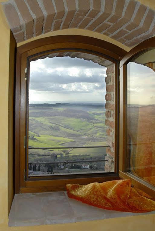 Osteria Del Borgo B&B Montepulciano Stazione Esterno foto