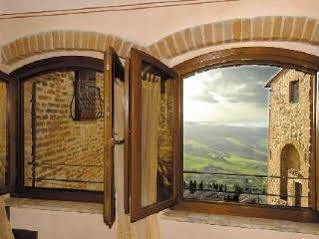Osteria Del Borgo B&B Montepulciano Stazione Esterno foto